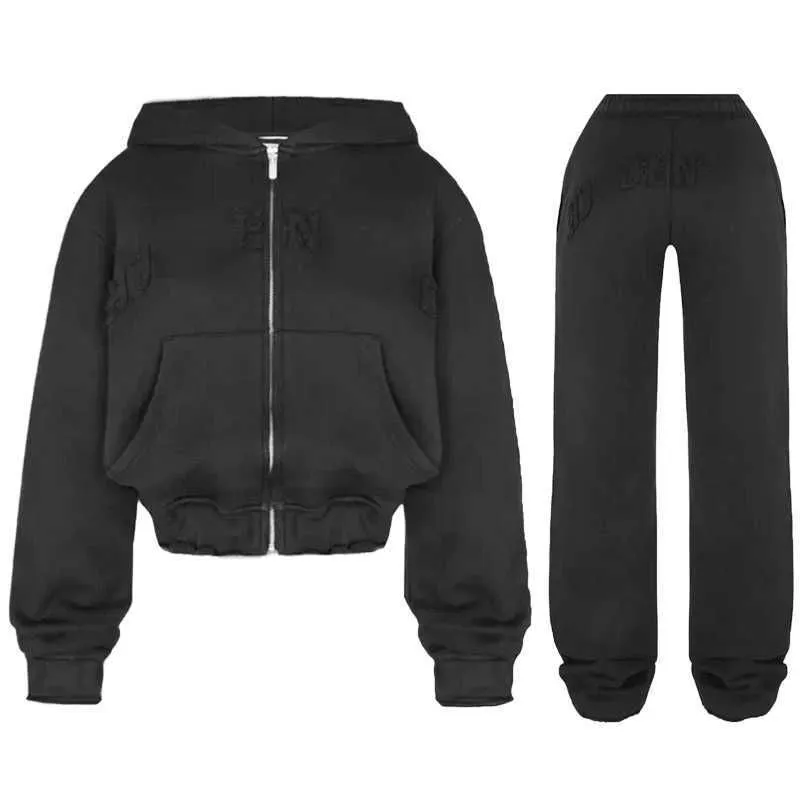 Hidden Cult Sweatsuit vs Tracksuit: Which One Fits Your Style?
